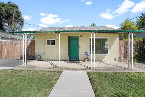 1330 Melrose Ave, Modesto, CA 95350 photo 2