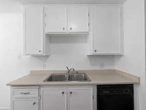 1529 Debbra Way, Manteca, CA 95336 photo 12