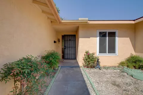 2721 Villa Dr, Merced, CA 95340 photo 2