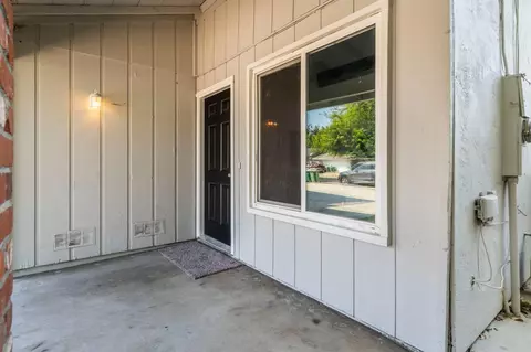 322 Lambert Ct, Lodi, CA 95240 photo 7