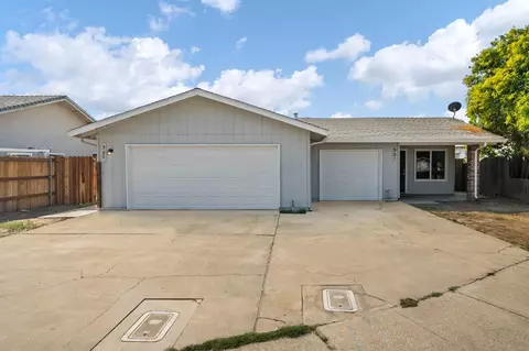 322 Lambert Ct, Lodi, CA 95240 photo 3