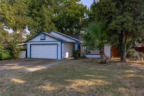 5669 Arboga Rd, Olivehurst, CA 95961 photo 2