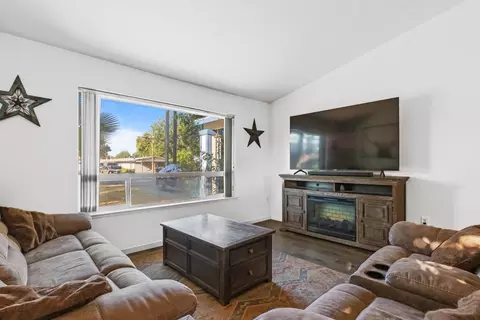 5669 Arboga Rd, Olivehurst, CA 95961 photo 9