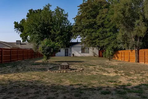 5669 Arboga Rd, Olivehurst, CA 95961 photo 32