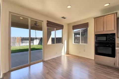 1484 Tarrant, Olivehurst, CA 95961 photo 19