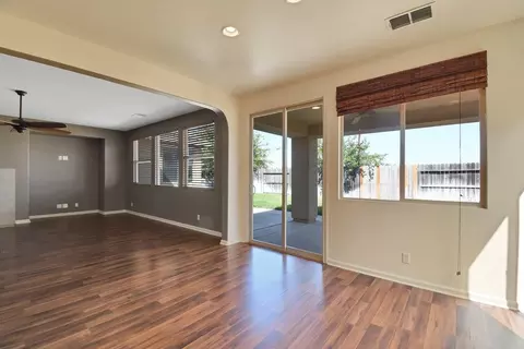 1484 Tarrant, Olivehurst, CA 95961 photo 23