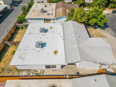 320 Lambert Ct, Lodi, CA 95240 photo 4