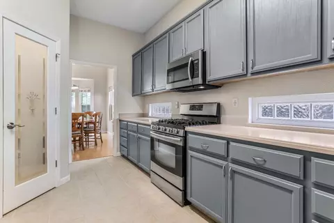 1318 Primavera Ave, Manteca, CA 95336 photo 10