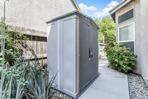 1318 Primavera Ave, Manteca, CA 95336 photo 37