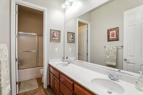 3008 Queens Gate Ct, Modesto, CA 95355 photo 32
