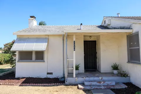 1220 Lombardy Dr, Modesto, CA 95351 photo 4