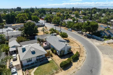 1220 Lombardy Dr, Modesto, CA 95351 photo 30