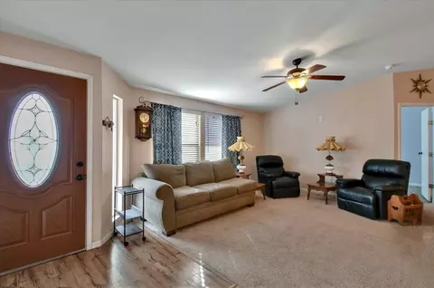 1670 7th Ave, Olivehurst, CA 95961 photo 4