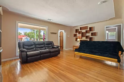 2038 Roble Ave, Modesto, CA 95354 photo 9