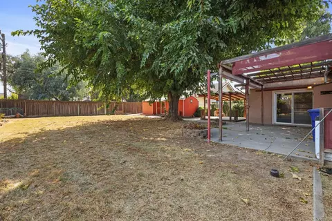 2038 Roble Ave, Modesto, CA 95354 photo 31