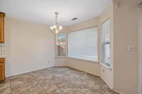3878 Black Hawk, Merced, CA 95340 photo 12