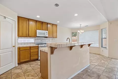 3878 Black Hawk, Merced, CA 95340 photo 16