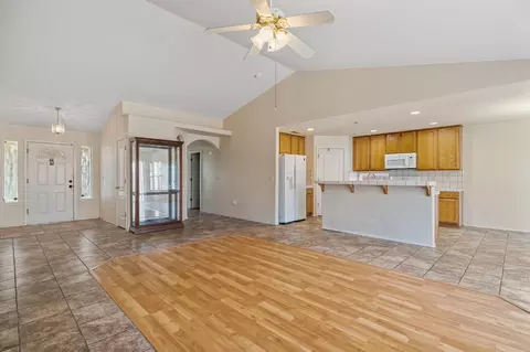 3878 Black Hawk, Merced, CA 95340 photo 11