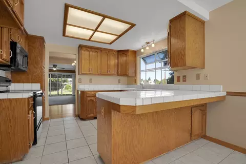3141 N Park Ct, Turlock, CA 95382 photo 10