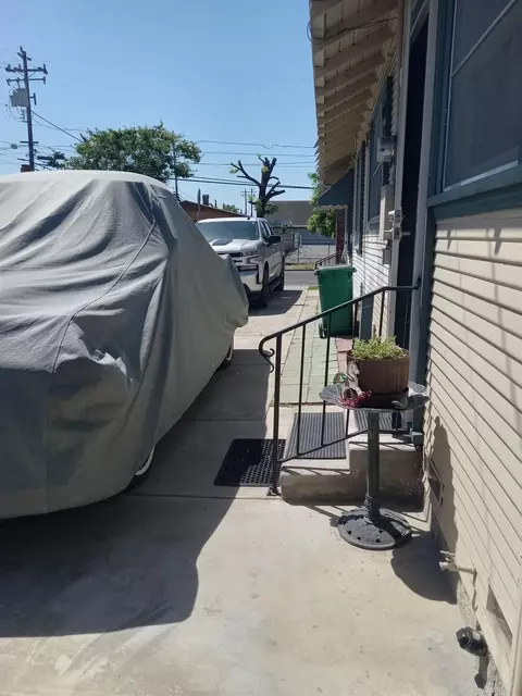 1409 E Walnut St, Stockton, CA 95205 photo 21