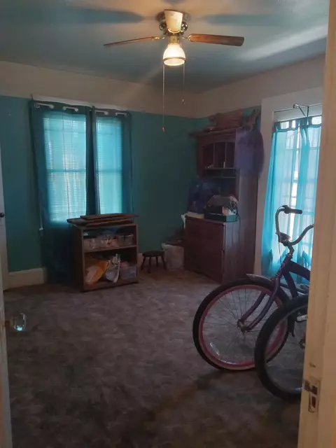 1409 E Walnut St, Stockton, CA 95205 photo 9