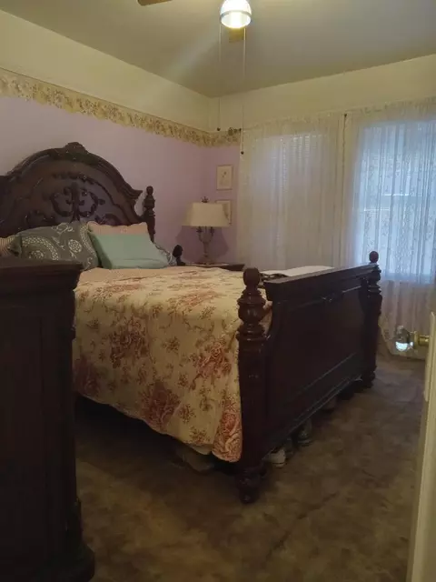 1409 E Walnut St, Stockton, CA 95205 photo 8
