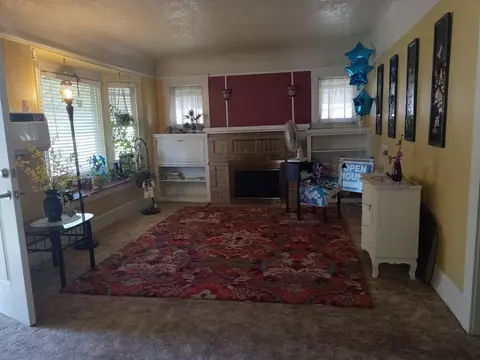 1409 E Walnut St, Stockton, CA 95205 photo 3