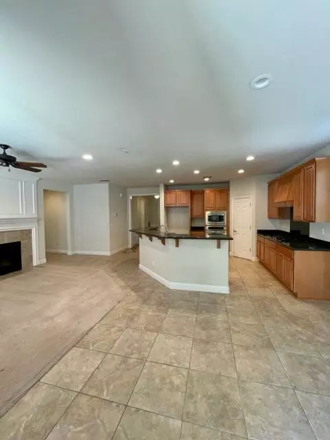 2468 Bellchase Dr, Manteca, CA 95336 photo 12