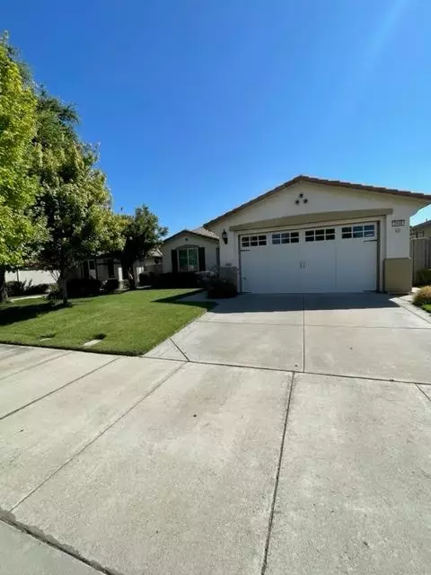 2468 Bellchase Dr, Manteca, CA 95336 photo 4