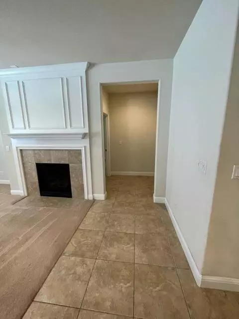 2468 Bellchase Dr, Manteca, CA 95336 photo 15