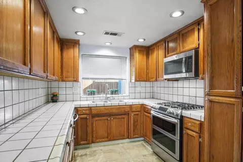 1105 Berea Dr, Turlock, CA 95382 photo 12