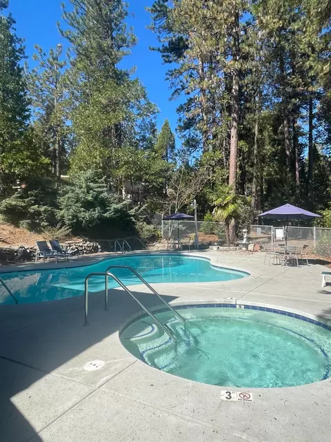 1066 Amber Loop, Grass Valley, CA 95945 photo 15