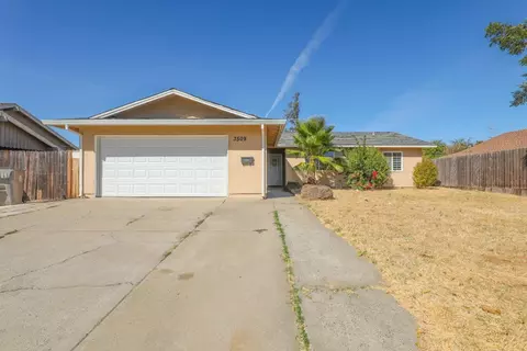 3509 Reel Cir, Sacramento, CA 95832