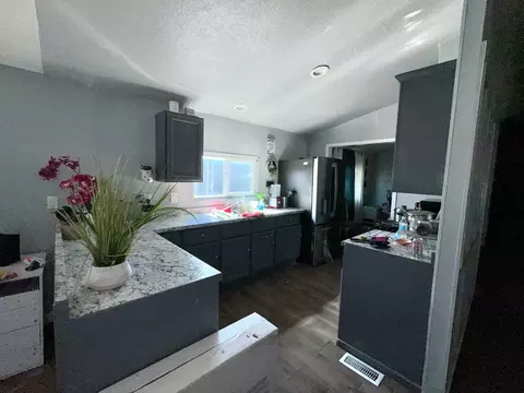 4411 Esmar Rd #3, Ceres, CA 95307 photo 4