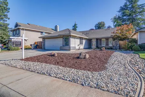 1413 Badovinac Dr, Roseville, CA 95747