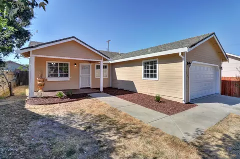 3941 Clay St, Sacramento, CA 95838