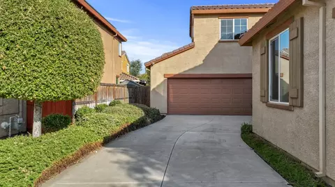 16852 Tulip Tree Way, Lathrop, CA 95330 photo 3