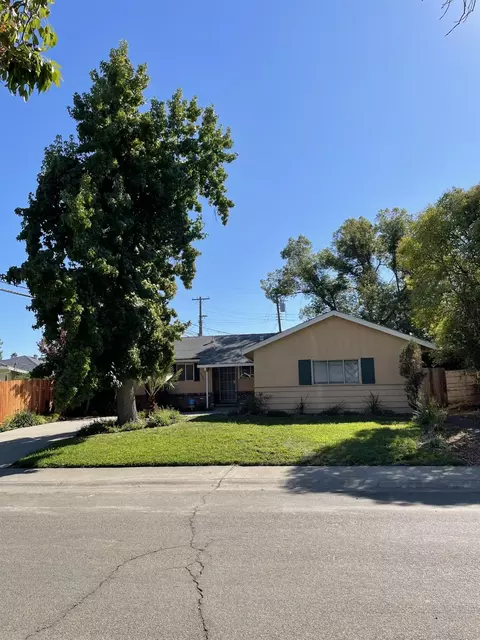2064 66th Ave, Sacramento, CA 95822