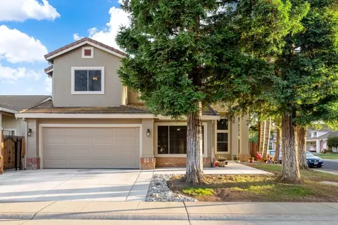 9034 Richborough Way, Elk Grove, CA 95624