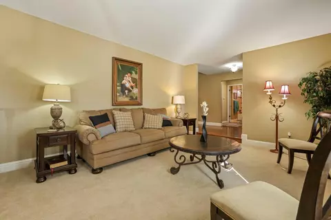 3805 Drakeshire, Modesto, CA 95356 photo 7