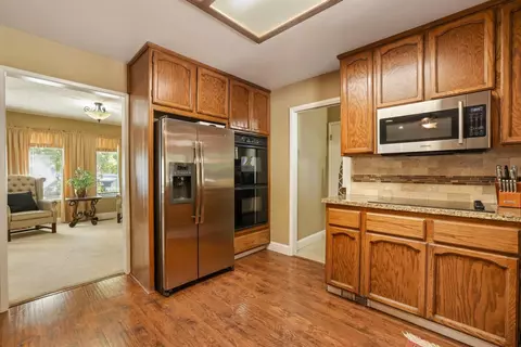 3805 Drakeshire, Modesto, CA 95356 photo 13