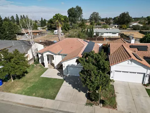 2568 Sunrise Ave, Merced, CA 95348 photo 2