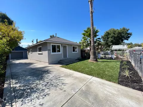 3818 15th Ave, Sacramento, CA 95820