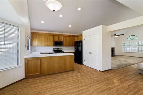 2117 Bailey Ct, Modesto, CA 95355 photo 8