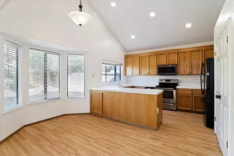 2117 Bailey Ct, Modesto, CA 95355 photo 7