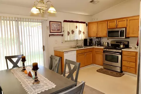 7363 Nicholas Pl, Winton, CA 95388 photo 2