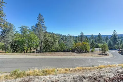 777 Quartz Mountain Dr, Placerville, CA 95667 photo 2