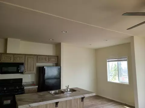 11037 Erickson Way #6, Redding, CA 96001 photo 8