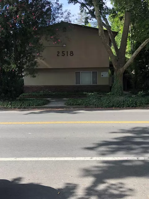 2518 G St, Sacramento, CA 95816