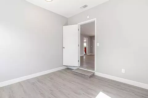 341 Covena Ave, Modesto, CA 95354 photo 14